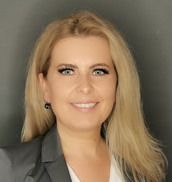 Ingrida Sander, Versicherungsmaklerin für betriebliche Krankenversicherung