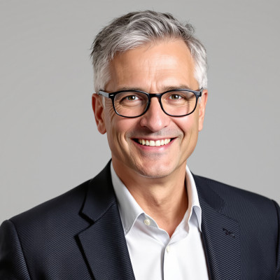 Klaus B.