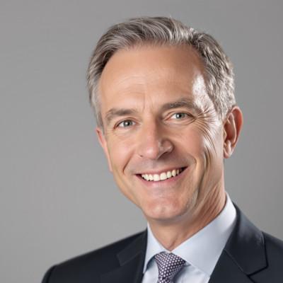 Klaus W.