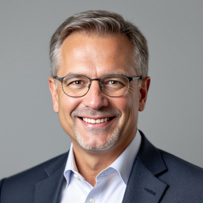 Martin F.