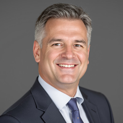 Thorsten R.